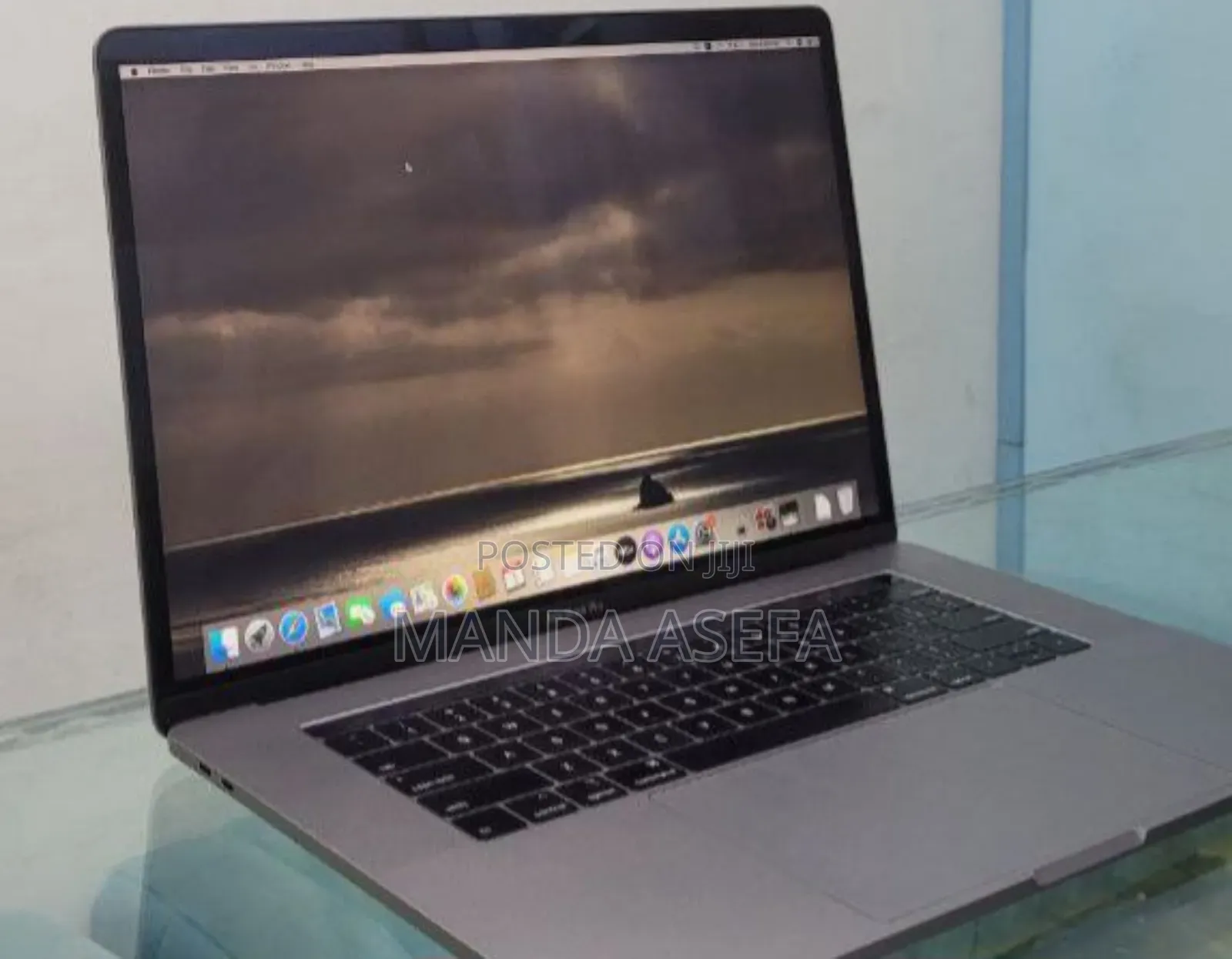 New Laptop Apple MacBook Pro 2019 32GB Intel Core I9 SSD 512GB