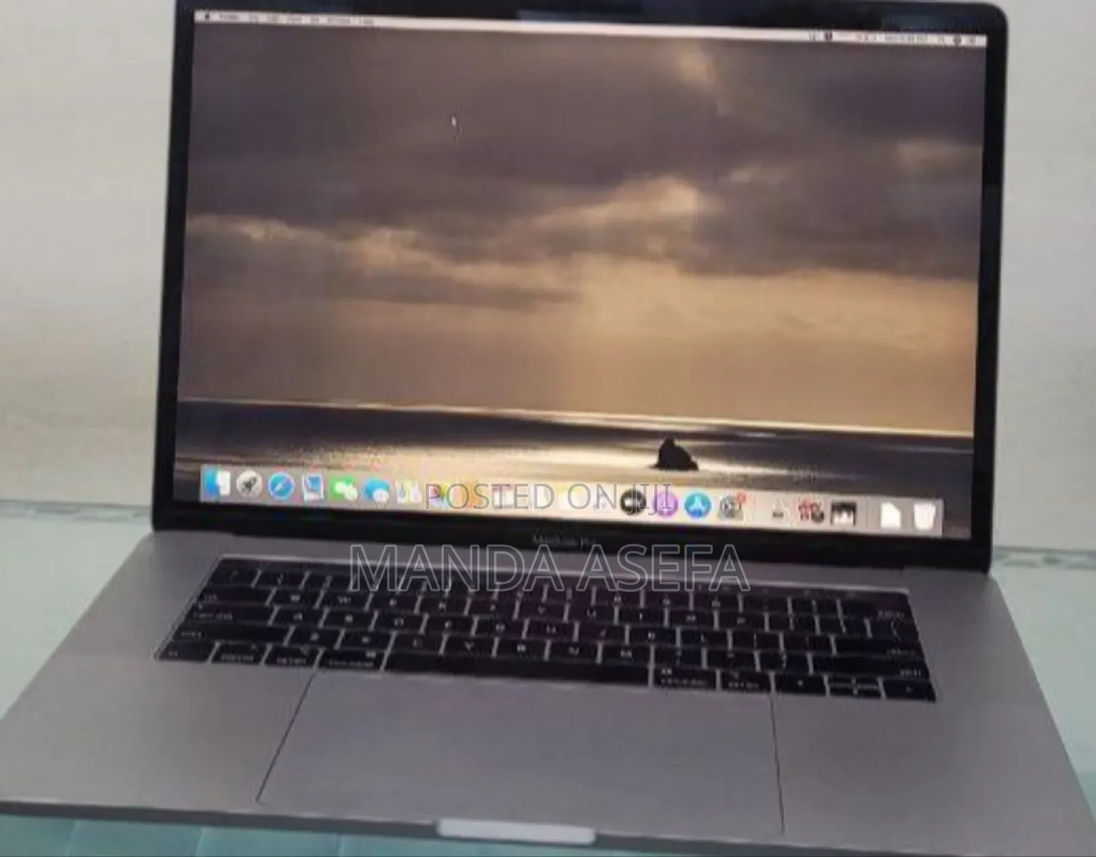 New Laptop Apple MacBook Pro 2019 32GB Intel Core I9 SSD 512GB