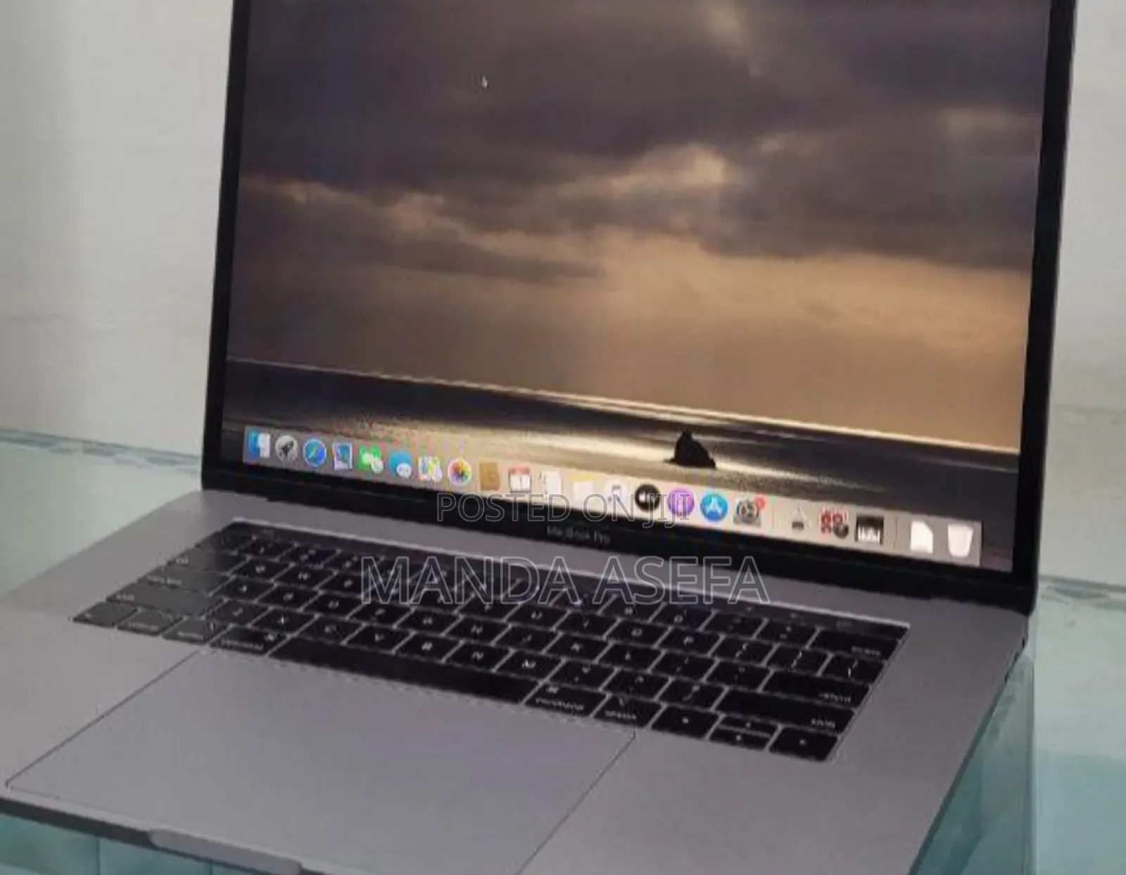 New Laptop Apple MacBook Pro 2019 32GB Intel Core I9 SSD 512GB