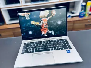 New Laptop HP EliteBook 840 16GB Intel Core I7 SSD 512GB