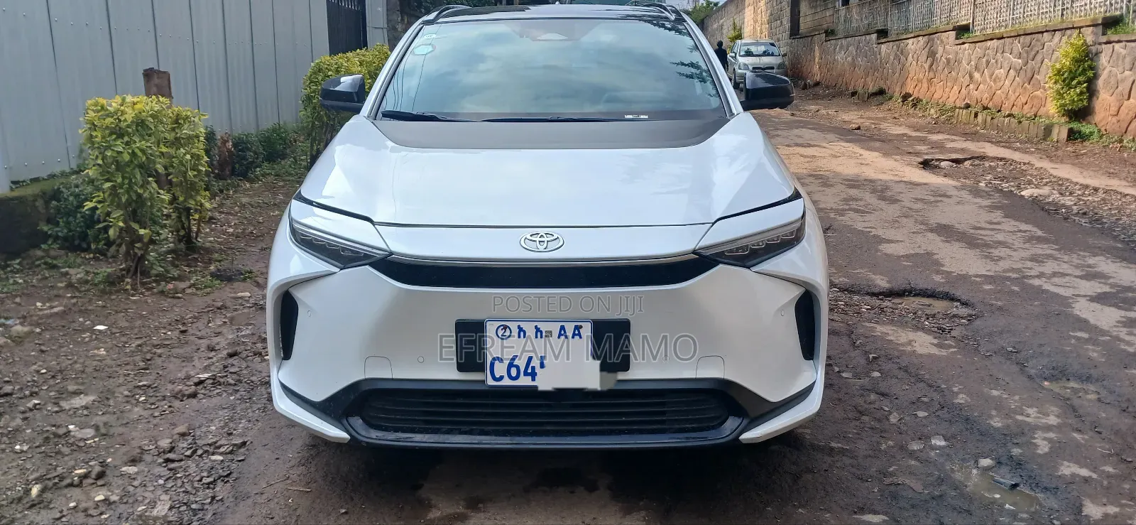 Toyota bZ4X 2025 White