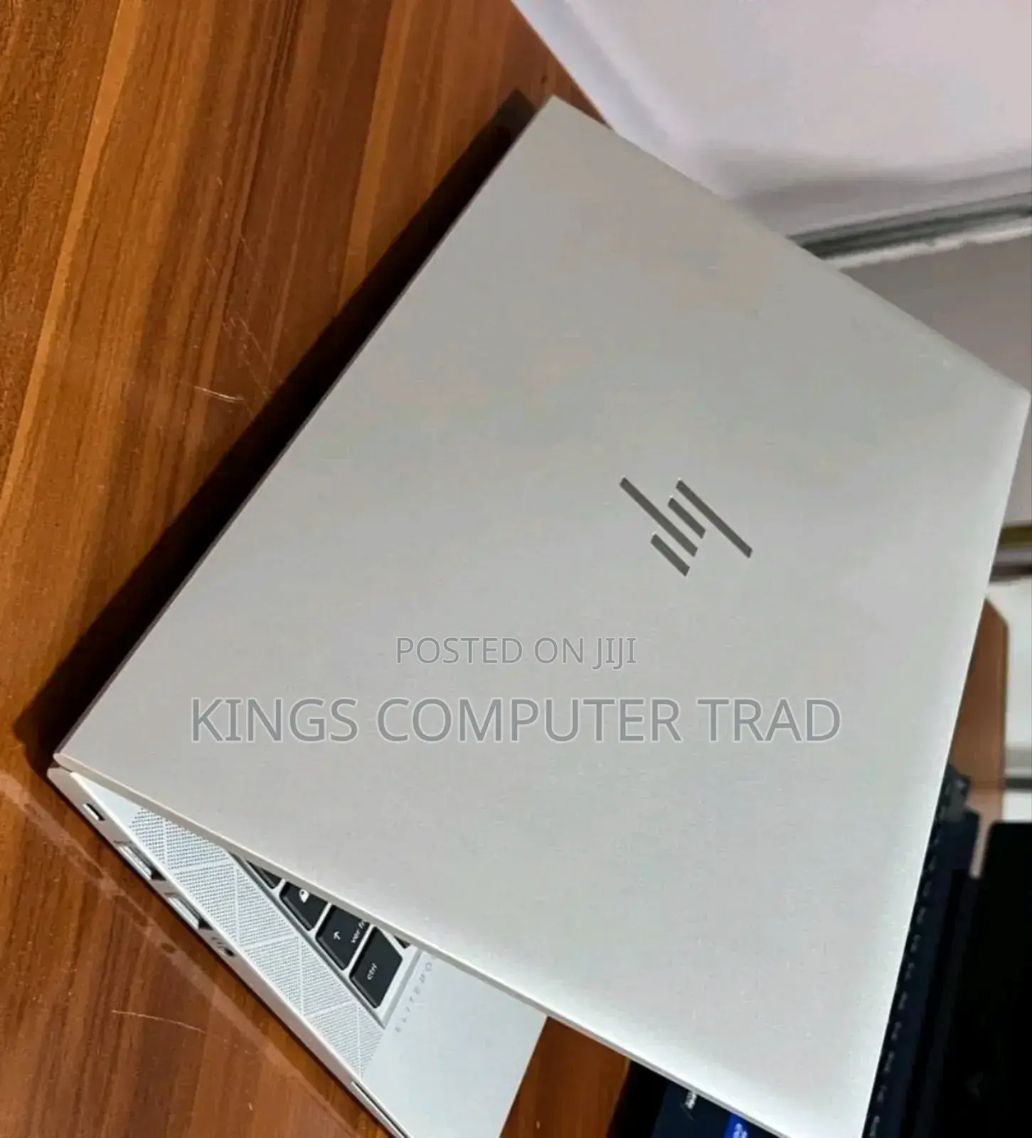 New Laptop HP EliteBook 830 G8 16GB AMD Ryzen 5 SSD 512GB