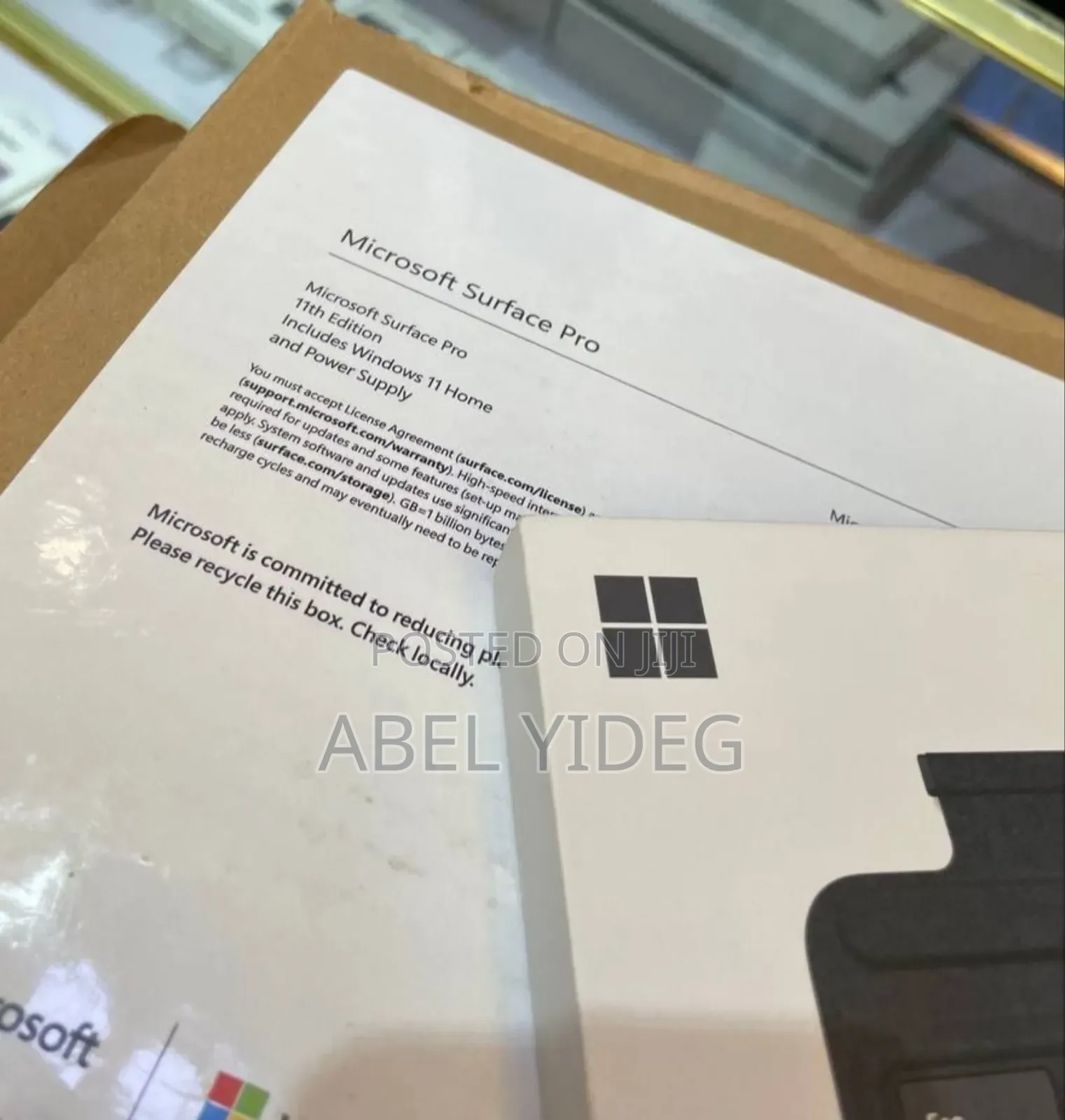 New Microsoft Surface Pro 16GB Qualcomm Snapdragon X Plus SSD 512GB