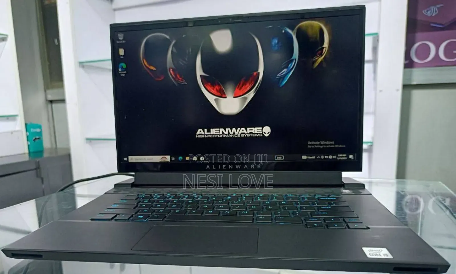 New Laptop Alienware Area-51m 16GB Intel Core I7 SSD 512GB