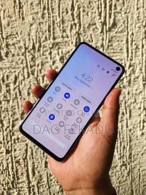 Samsung Galaxy S10e 128 GB White