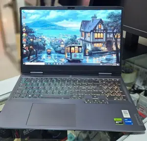 New Laptop Lenovo LOQ 15ARP9 16GB Intel Core I5 SSD 512GB