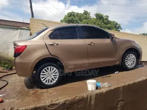 Suzuki RE 2021 Burgundy