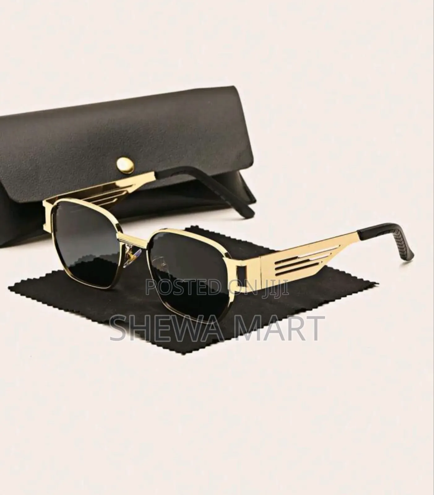 Unisex Retro Punk Metal Hollow Square Frame Fashion Glasses for Summer
