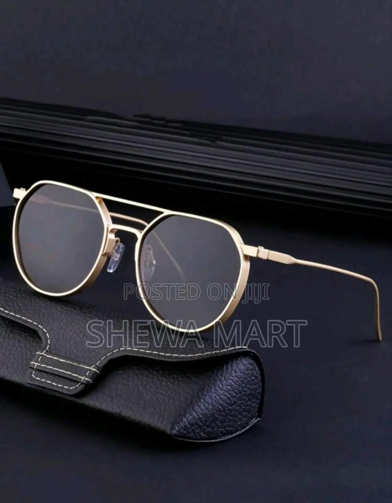 Men Metal Frame Round Retro Driving Fashion Glasses, Fashionable For