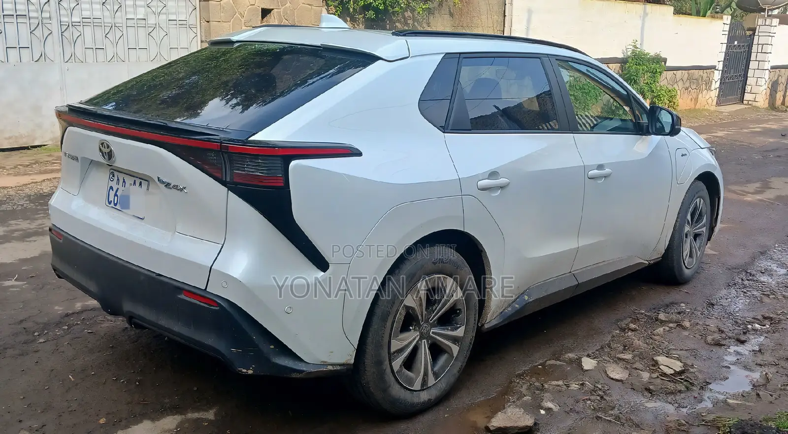 New Toyota bZ4X 2024 White