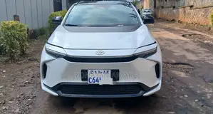 Photo - New Toyota bZ4X 2024 White