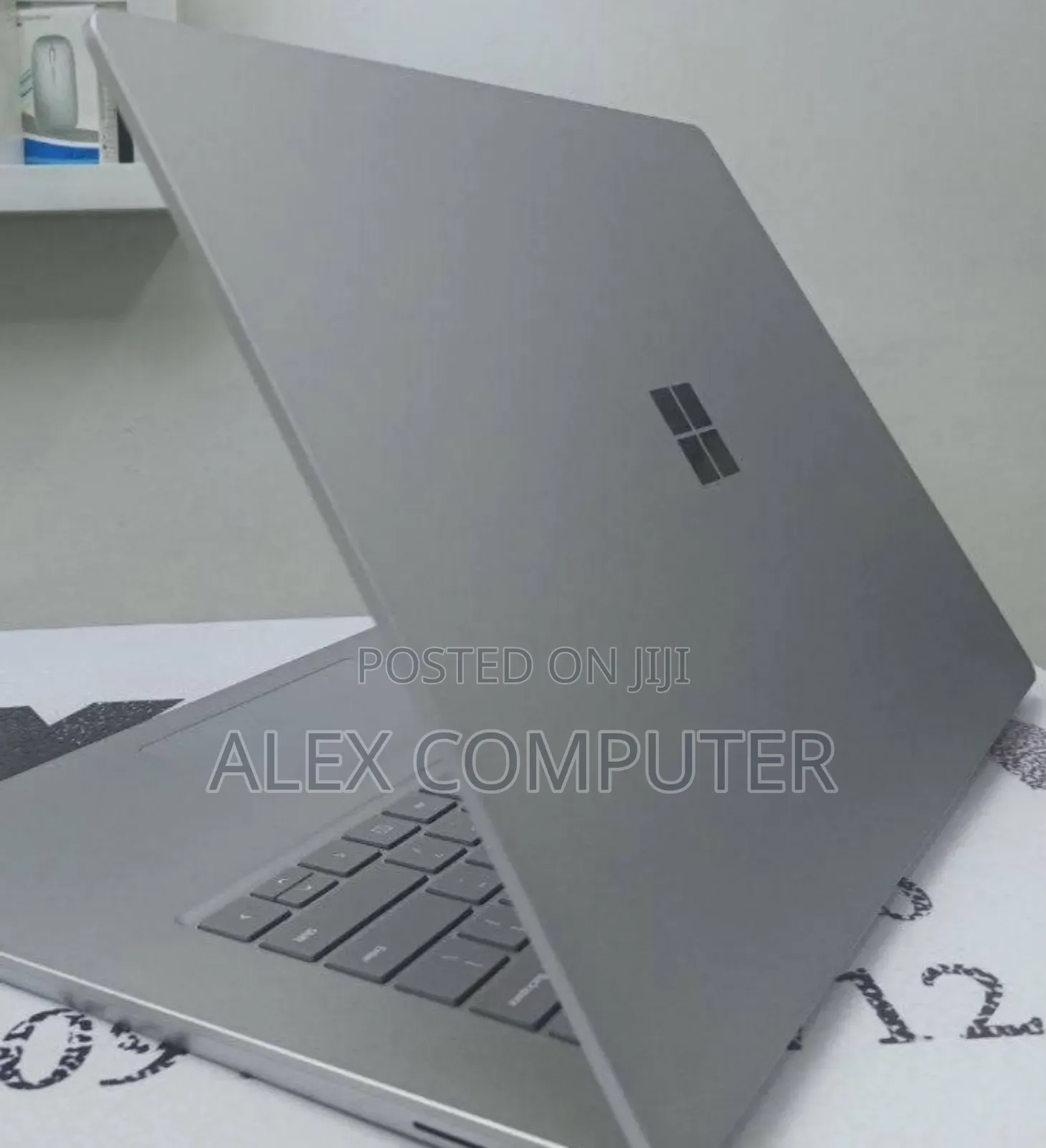 New Laptop Microsoft Surface Pro 4 8GB AMD Ryzen 7 SSD 256GB