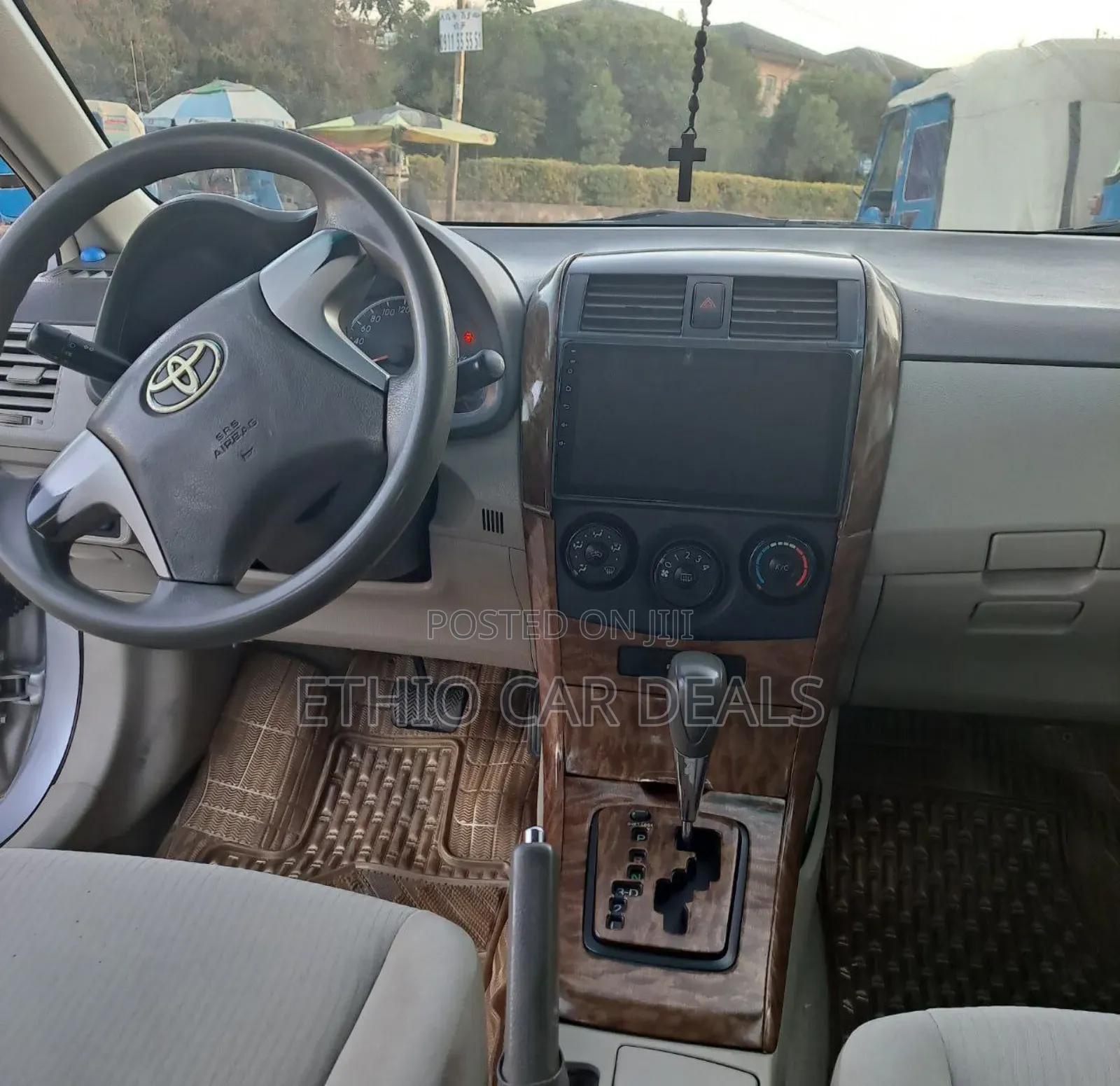 Toyota Corolla 2012 Silver