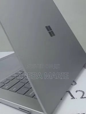 New Laptop Microsoft Surface Laptop 4 8GB AMD Ryzen 7 SSD 256GB