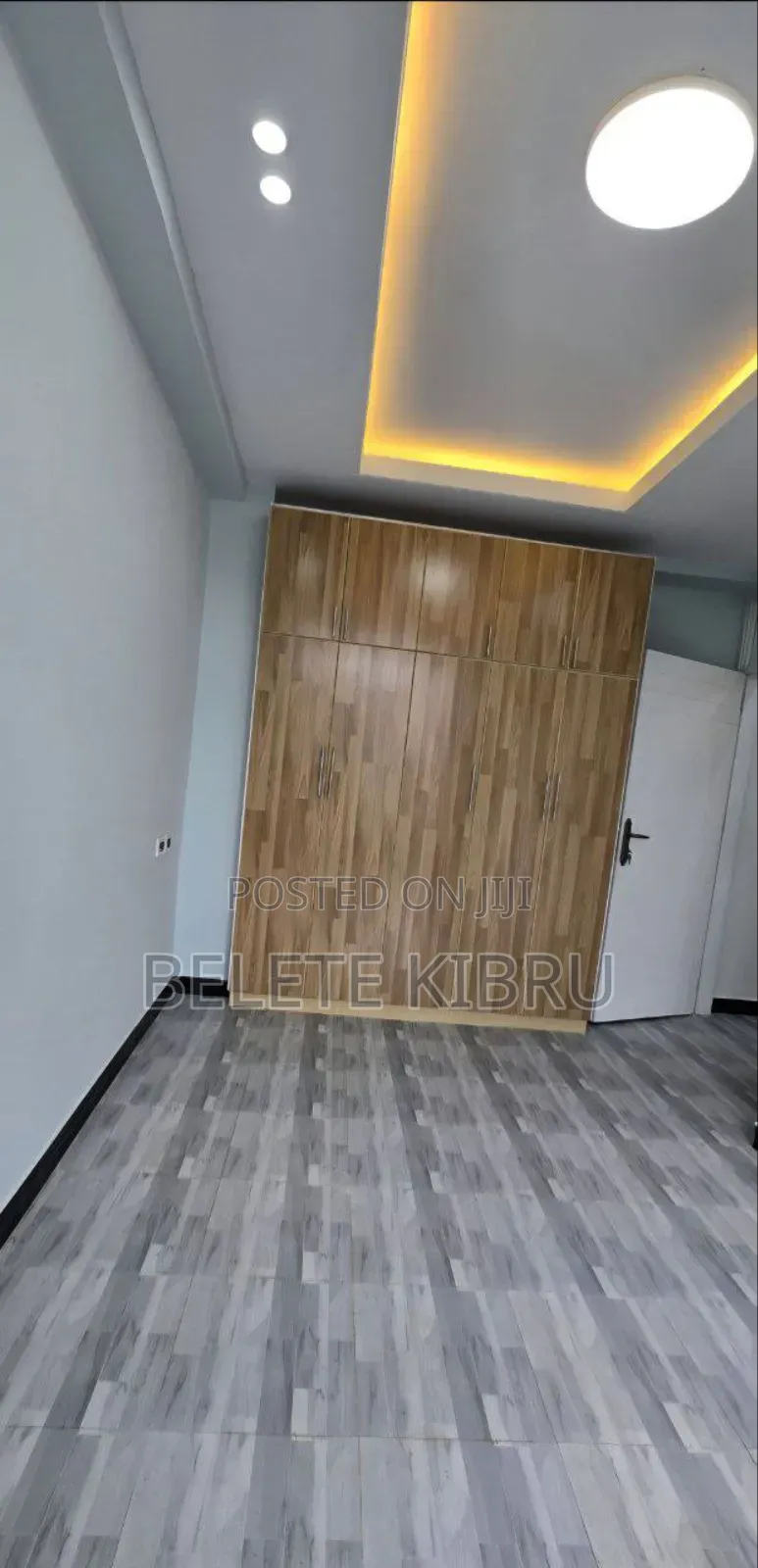 Furnished 2bdrm Condo in 40/60 ኮንዶሚንየም, Bole for sale