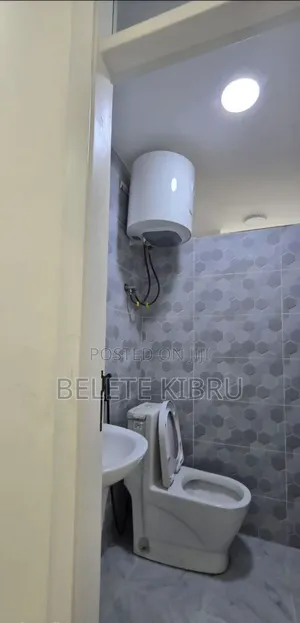 Furnished 2bdrm Condo in 40/60 ኮንዶሚንየም, Bole for sale