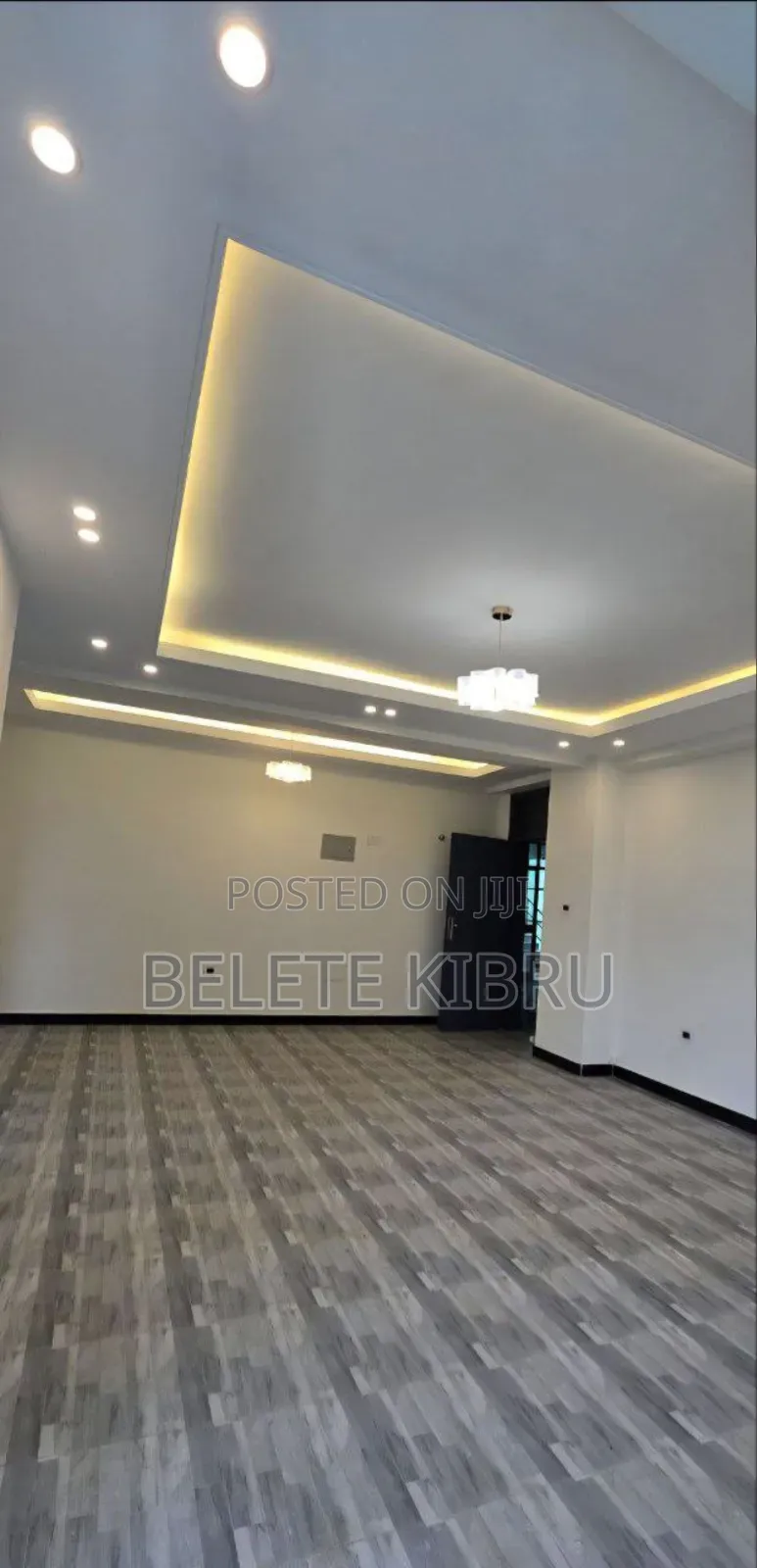 Furnished 2bdrm Condo in 40/60 ኮንዶሚንየም, Bole for sale