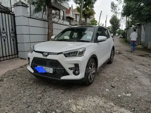 Photo - Toyota Raize 2022 White