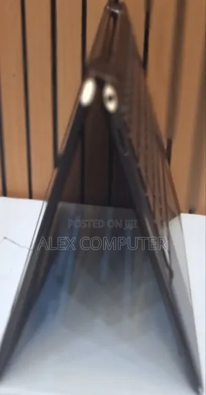 New Laptop HP Spectre X360 16GB Intel Core I5 SSD 1T