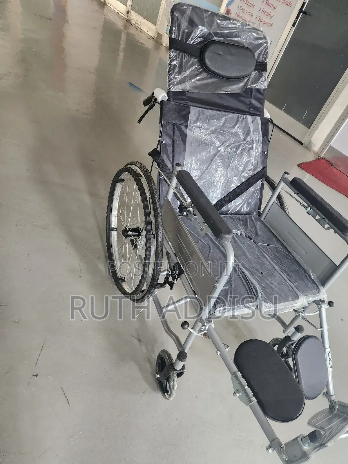 Wheelchair乏人wheelchair腹痛wheelchair膊頭wheelchair寫真wheelchair肺癌wheelchair