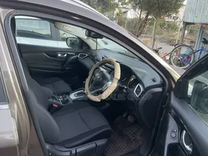 Nissan Qashqai 2016 Gray