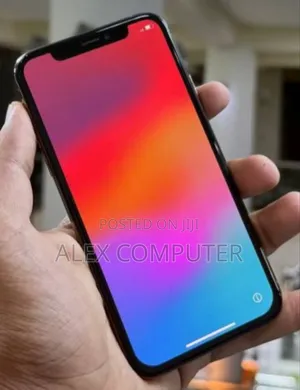 New Apple iPhone XS 64 GB Gold