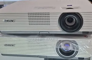 Sony VPL-Dx221 Projector