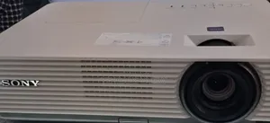 Enew Arrival Sony VPL-Dx221 Projector 2 Pieces Available Resol