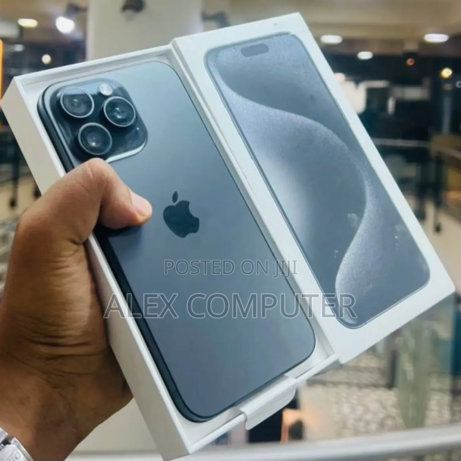 New Apple iPhone 15 Pro Max 1 TB Black