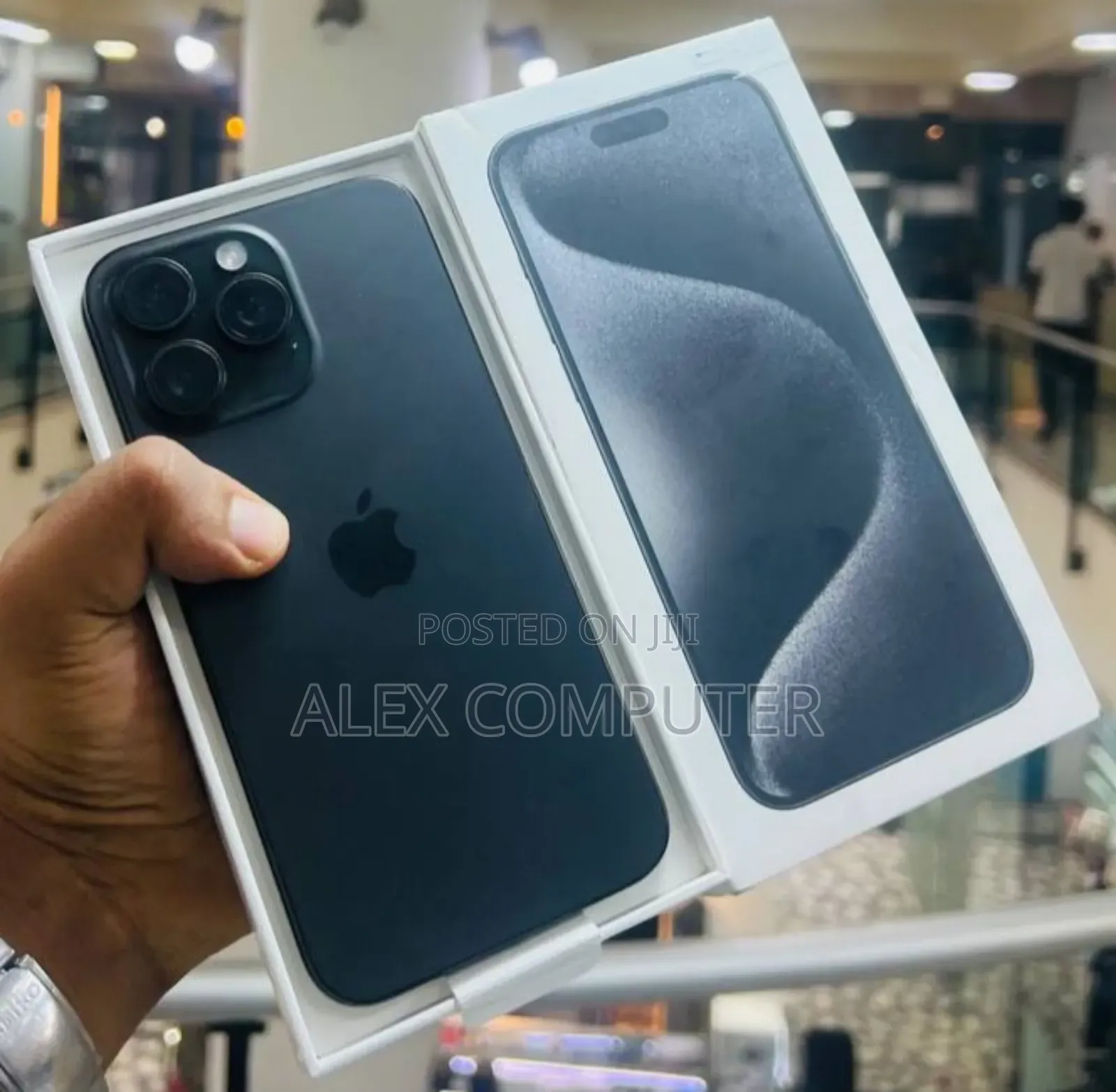 New Apple iPhone 15 Pro Max 1 TB Black