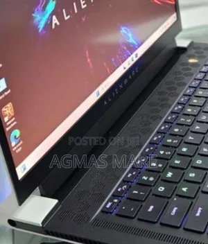 New Laptop Alienware M17x R2 32GB Intel Core I7 SSD 512GB