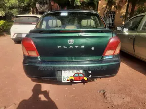 Photo - Toyota Platz 2001 Green