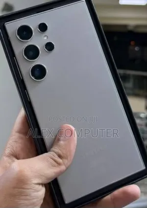 New Samsung Galaxy S24 Ultra 256 GB Gray