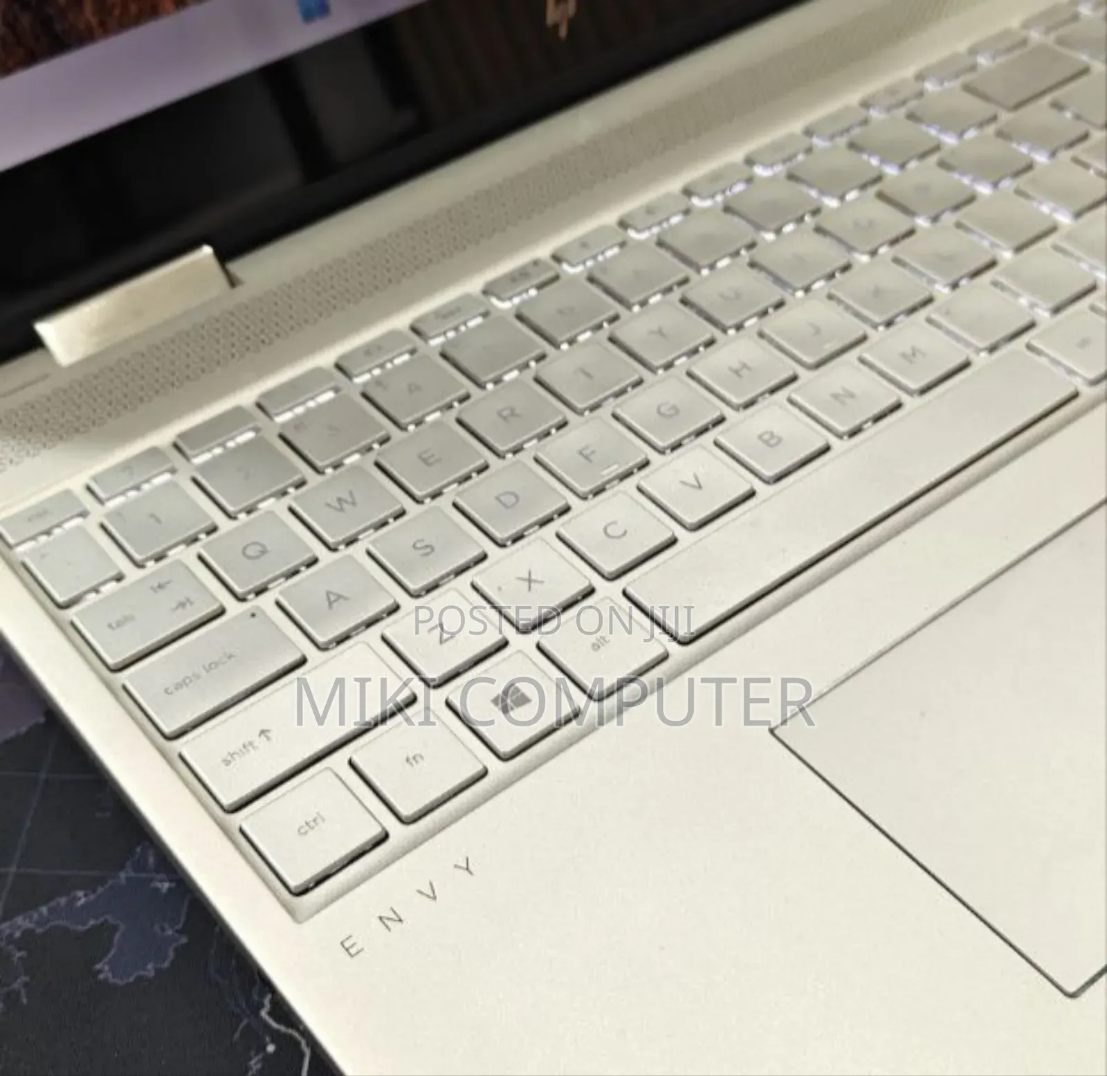 New Laptop HP Envy X360 8GB Intel Core i5 SSD 512GB