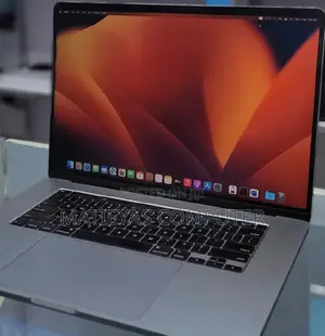 New Laptop Apple MacBook Pro 2019 16GB Intel Core I7 SSD 512GB