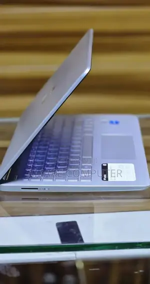 New Laptop HP Stream Notebook 8GB Intel Core I3 SSD 256GB