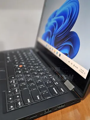 Photo - New Laptop Lenovo ThinkPad L13 Yoga 16GB Intel Core i5 SSD 512GB