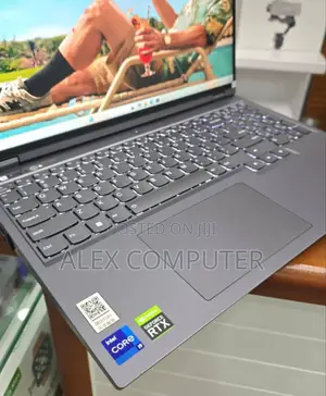 New Laptop Lenovo 16GB Intel Core I7 SSD 1T