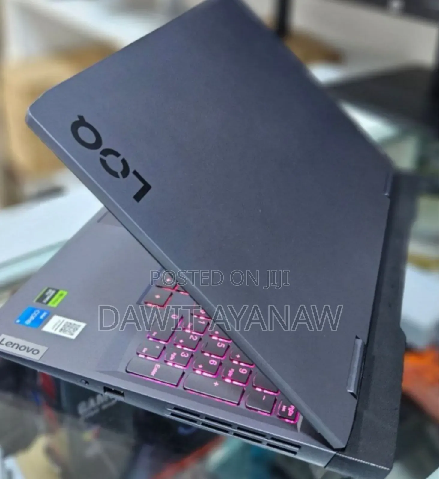 New Laptop Lenovo LOQ 15IRH8 16GB Intel Core I5 SSD 512GB