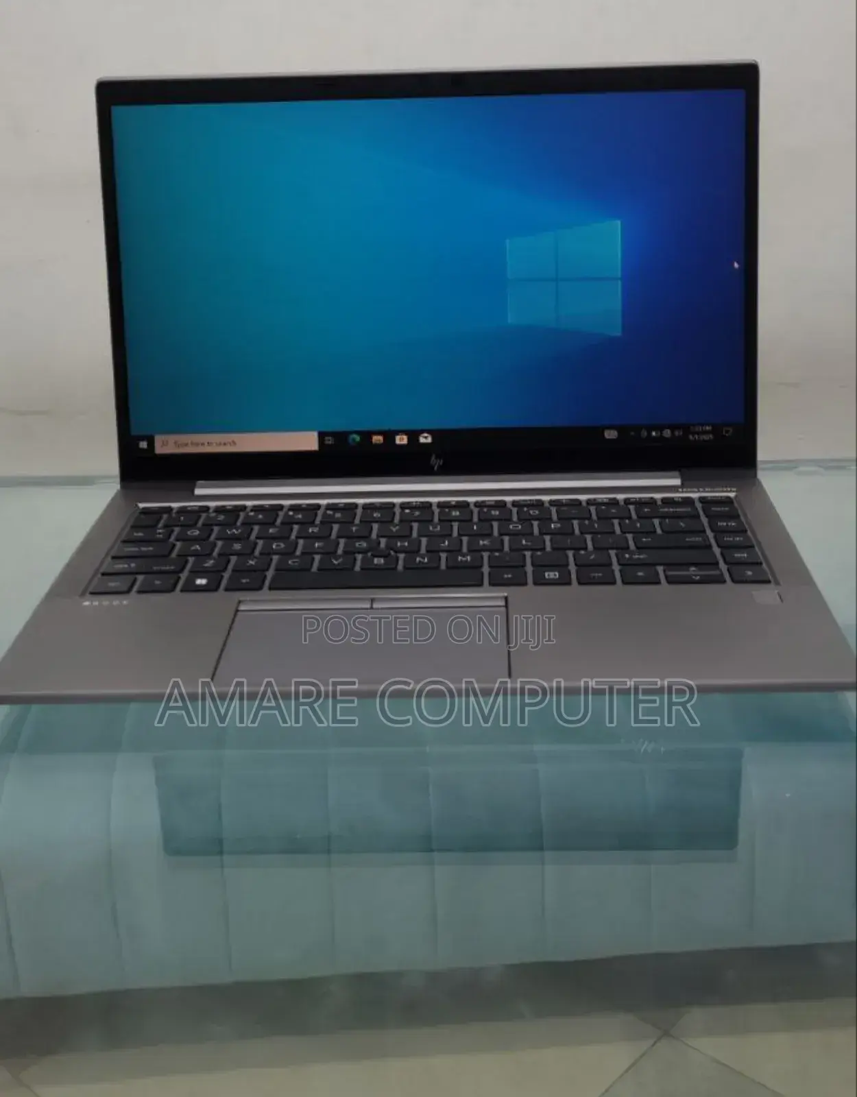 New Laptop HP ZBook Firefly G8 16GB Intel Core I7 SSD 512GB