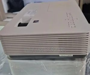 New Arrival 
Sony VPL-Dx221 Projector 
2