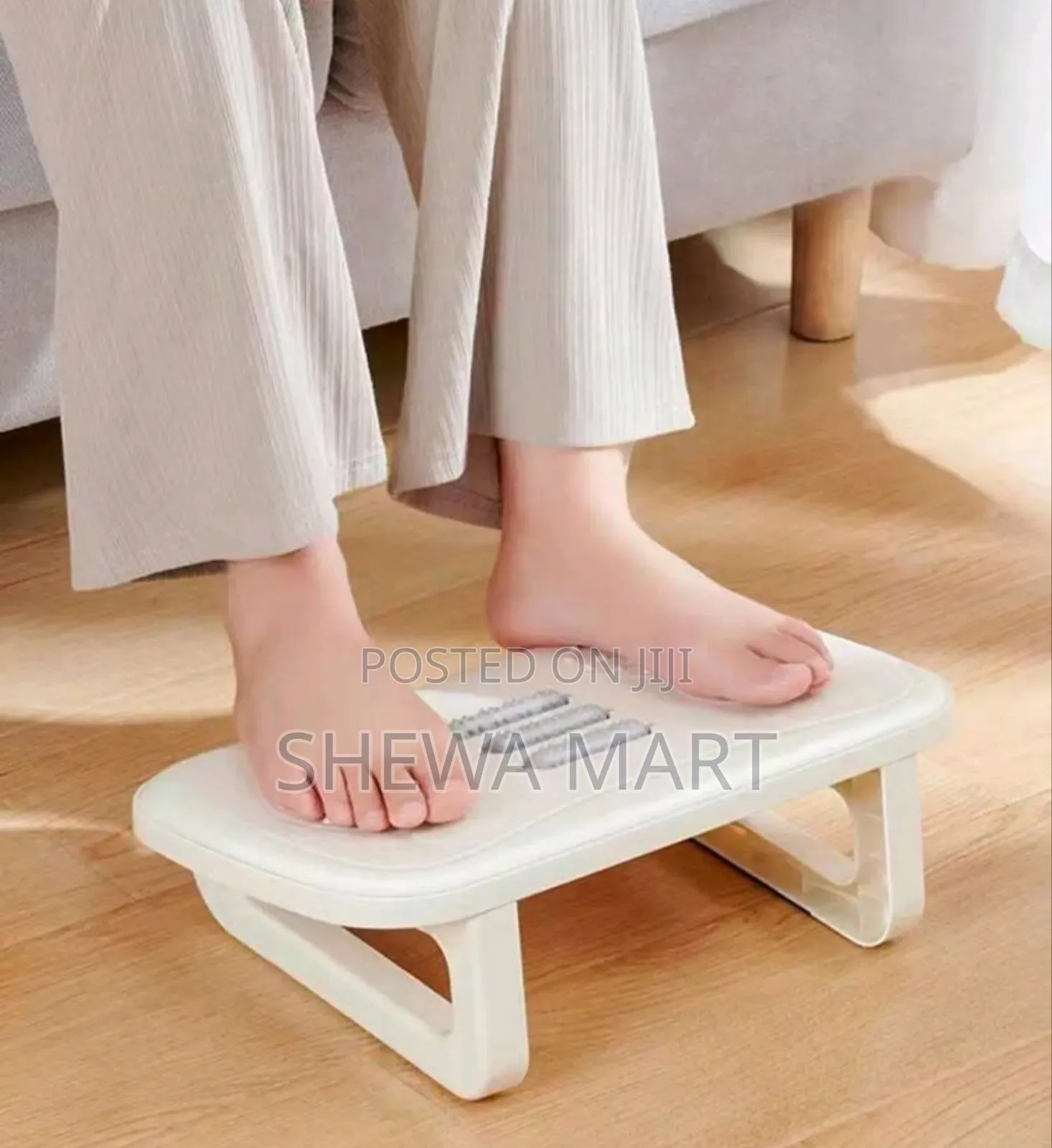 Ergonomic Foot Rest With Shiatsu Massage - Under Desk Stool for Office
