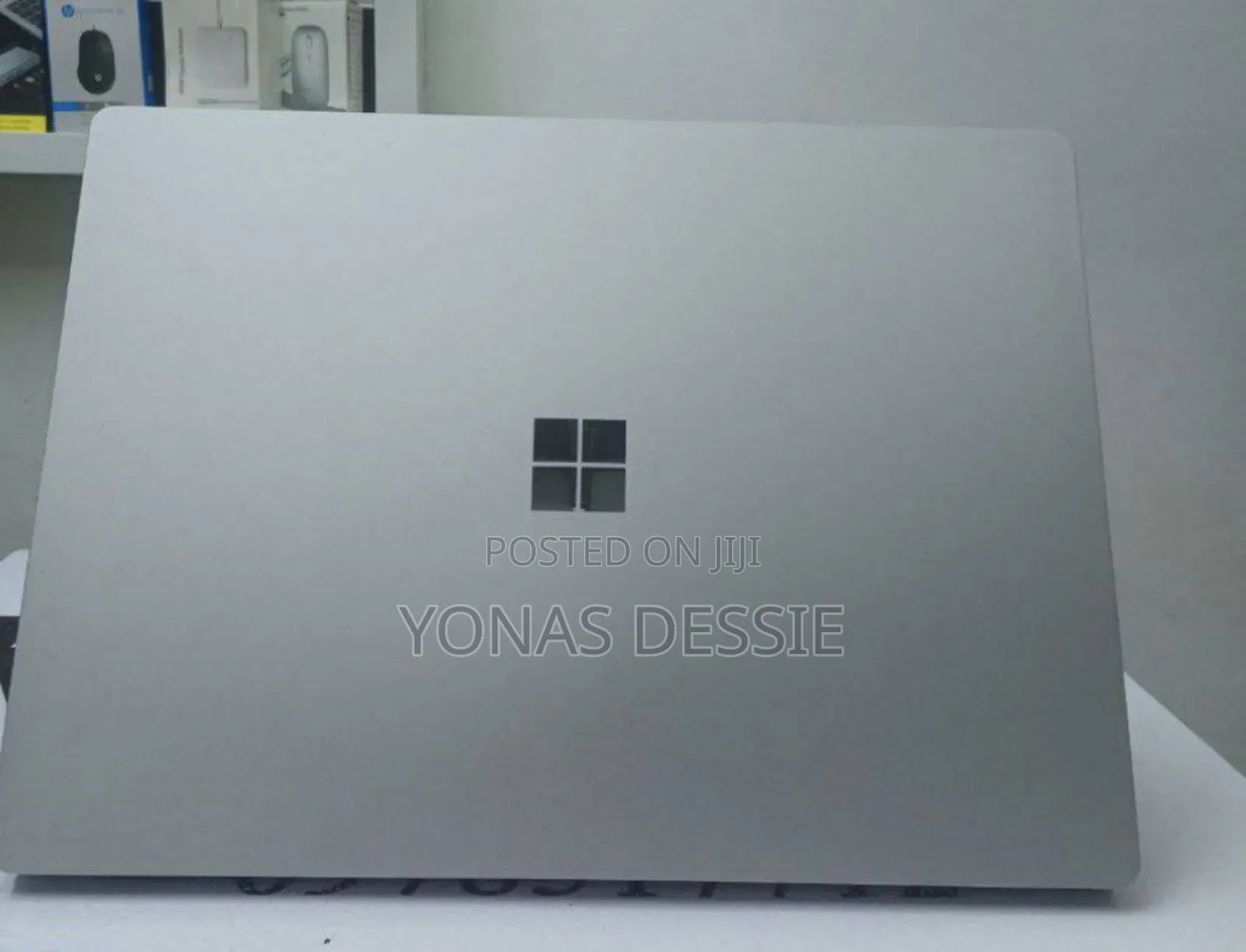 New Laptop Microsoft Surface Laptop 4 8GB AMD Ryzen 7 SSD 256GB