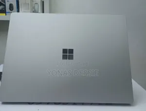 New Laptop Microsoft Surface Laptop 4 8GB AMD Ryzen 7 SSD 256GB