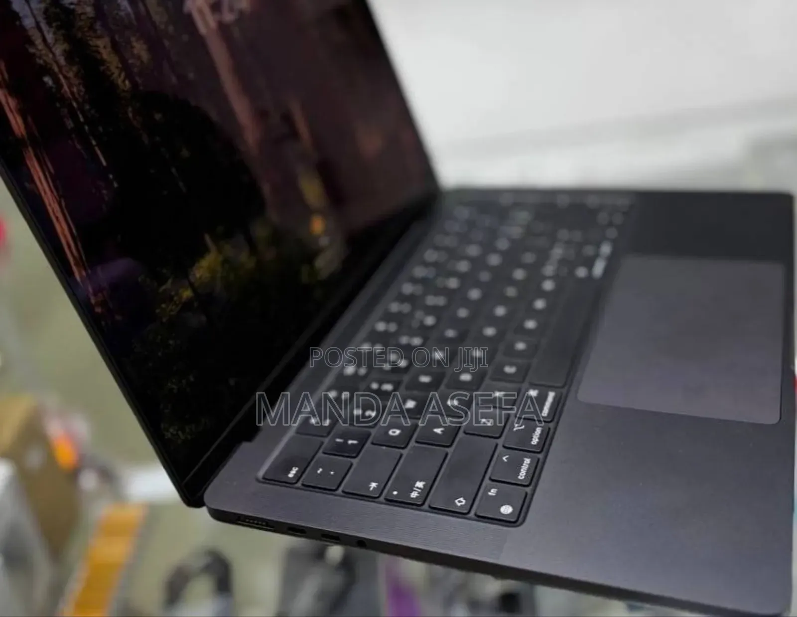 New Laptop Apple MacBook Pro 16GB Apple M4 SSD 1T