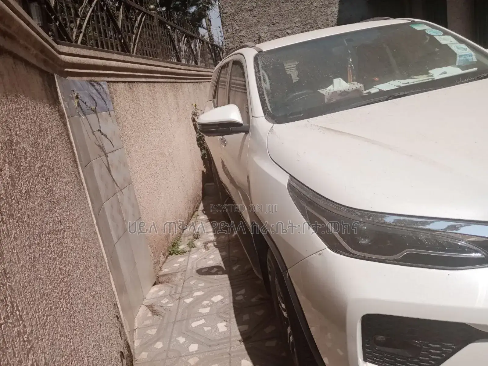 Toyota Fortuner 2022 Ivory