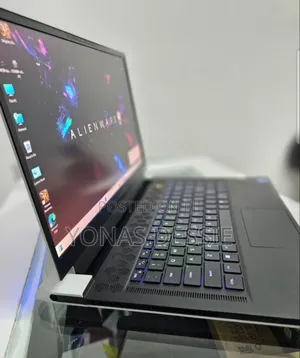 New Laptop Alienware M17x R2 32GB Intel Core I7 SSD 512GB