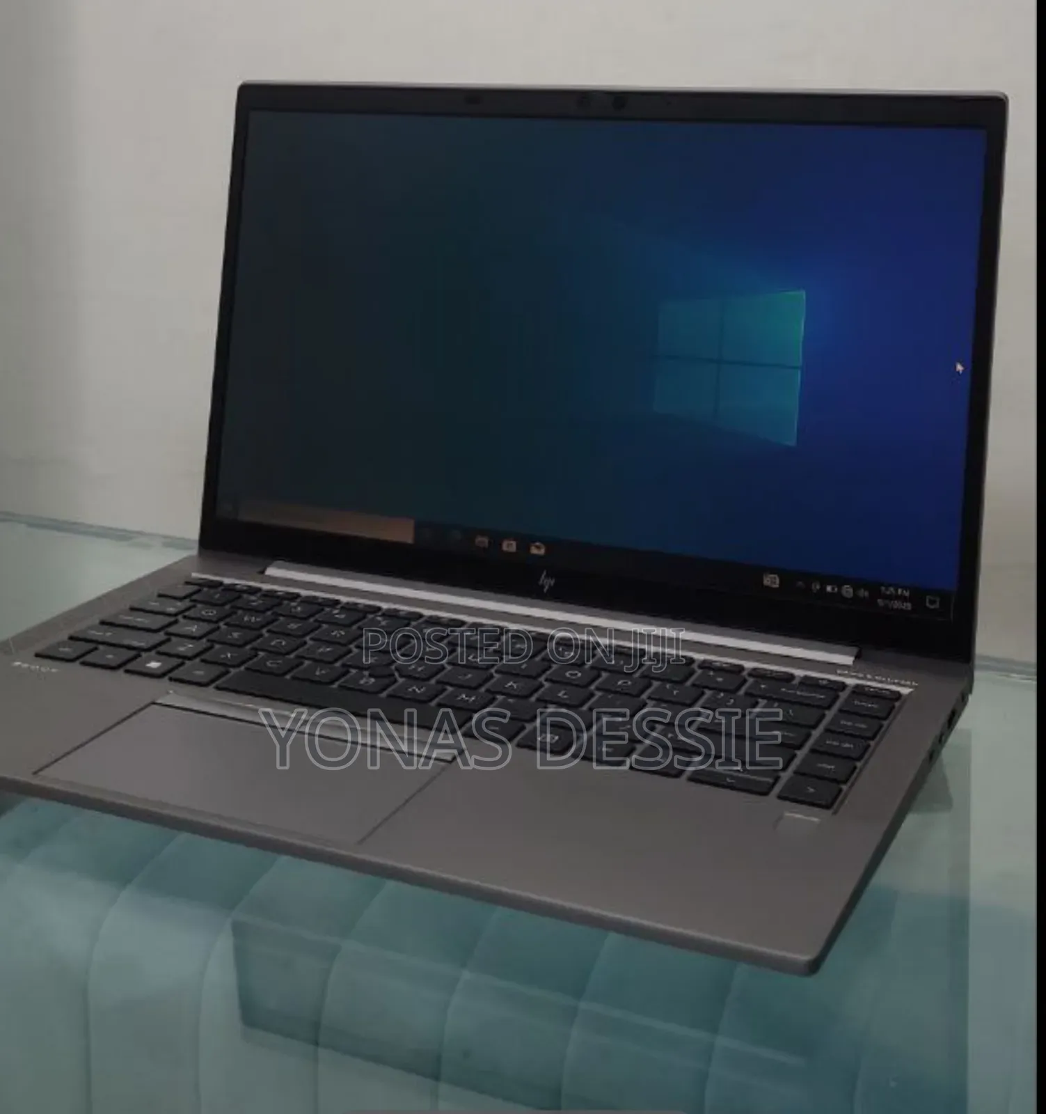 New Laptop HP ZBook Firefly G8 16GB Intel Core I7 SSD 512GB
