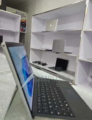 New Laptop Microsoft Surface Pro 4 8GB Intel Core I5 SSD 256GB