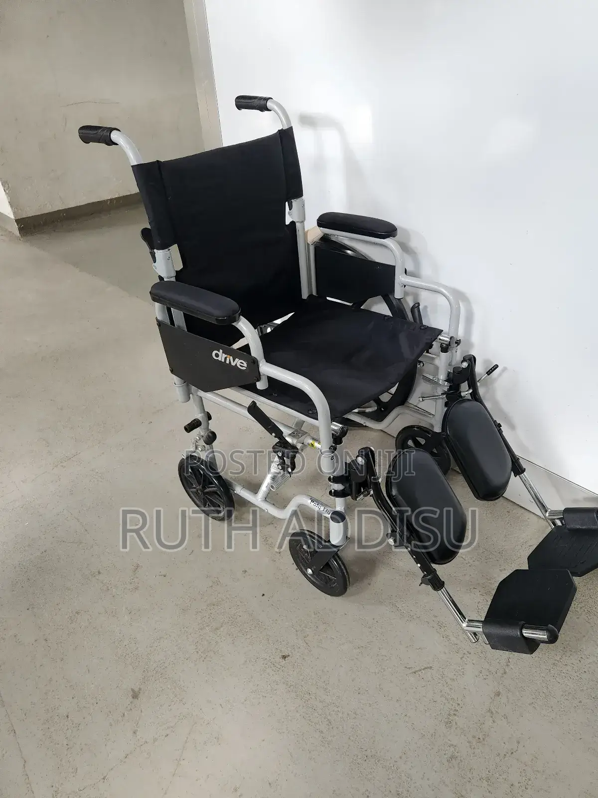 Drive Leg Rest Wheelchair鵝冈wheelchair隔嵗wheelchair凳我wheelchair